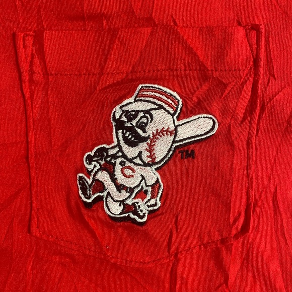 (3 for $45) Cincinnati Reds MLB T-shirt - Picture 2 of 2